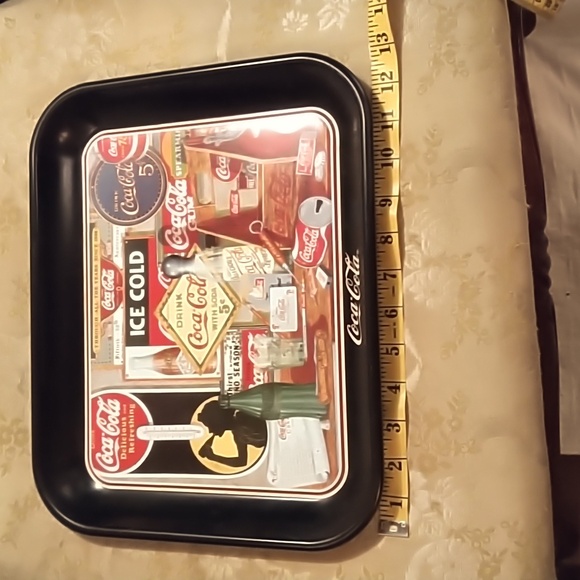 Vintage 1990 Coca Cola tray "Through the Years" print. Pristine! - Picture 6 of 6